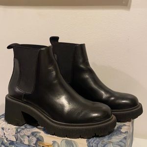 Black Zara heel boots worn once!